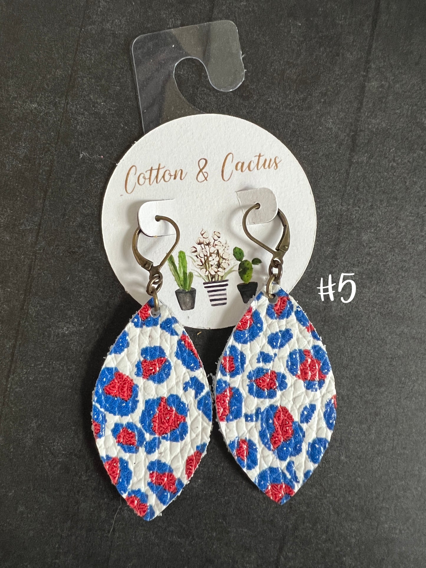 America-Leopard Print